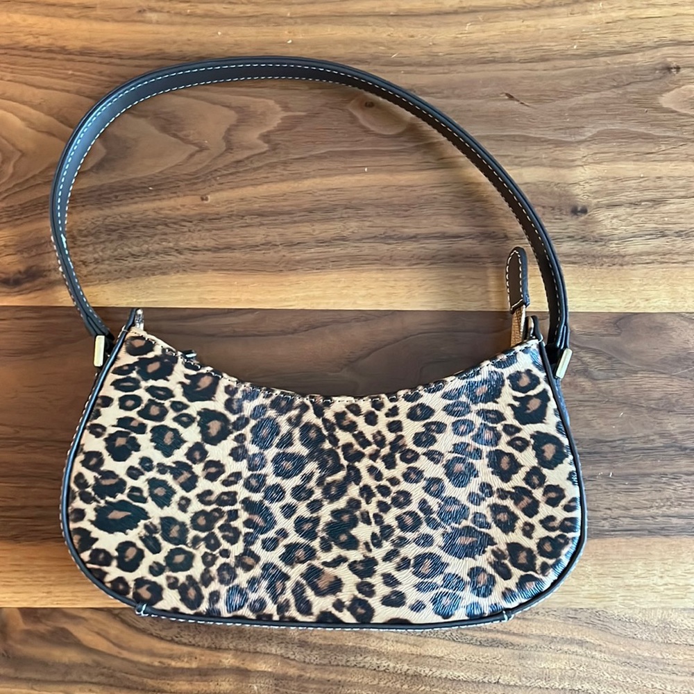 Liz Claiborne Leopard mini bag
